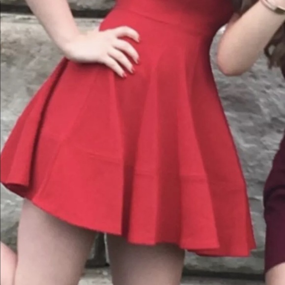 Lulu’s Dress - Picture 4 of 4